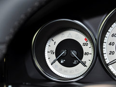2014款 改款E300L 3.0L 自动 运动豪华型