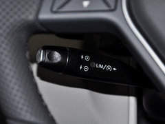 2014款 改款E300L 3.0L 自动 运动豪华型