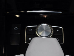 2014款 改款E300L 3.0L 自动 运动豪华型
