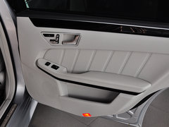 2014款 改款E300L 3.0L 自动 运动豪华型