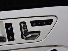 2014款 改款E300L 3.0L 自动 运动豪华型