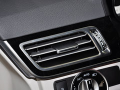 2014款 改款E300L 3.0L 自动 运动豪华型