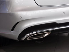 2014款 改款E300L 3.0L 自动 运动豪华型