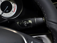 2014款 改款E300L 3.0L 自动 运动豪华型