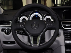 2014款 改款E300L 3.0L 自动 运动豪华型