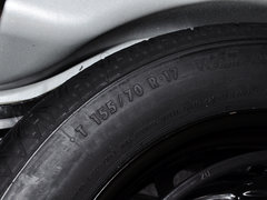 2014款 改款E300L 3.0L 自动 运动豪华型