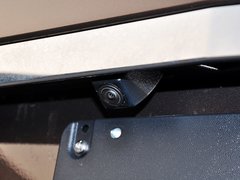 2014款 改款E300L 3.0L 自动 运动豪华型