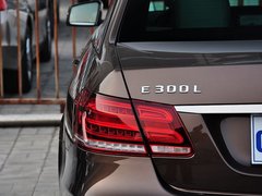 2014款 改款E300L 3.0L 自动 运动豪华型