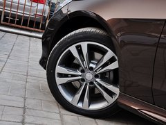 2014款 改款E300L 3.0L 自动 运动豪华型