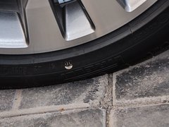 2014款 改款E300L 3.0L 自动 运动豪华型