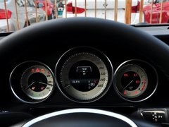 2014款 改款E300L 3.0L 自动 运动豪华型