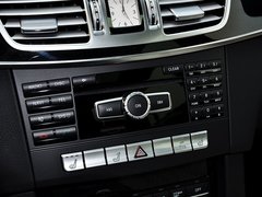 2014款 改款E300L 3.0L 自动 运动豪华型