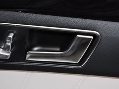 2014款 改款E300L 3.0L 自动 运动豪华型