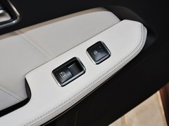 2014款 改款E300L 3.0L 自动 运动豪华型