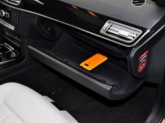 2014款 改款E300L 3.0L 自动 运动豪华型