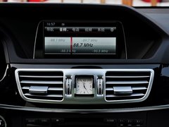 2014款 改款E300L 3.0L 自动 运动豪华型