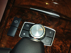 2014款 E260L 1.8T 自动 豪华型