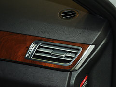 2014款 E260L 1.8T 自动 豪华型