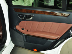 2014款 E260L 1.8T 自动 豪华型