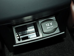 2014款 E260L 1.8T 自动 豪华型