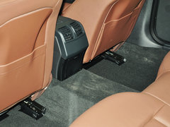 2014款 E260L 1.8T 自动 豪华型