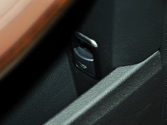 2014款 E260L 1.8T 自动 豪华型