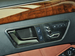 2014款 E260L 1.8T 自动 豪华型