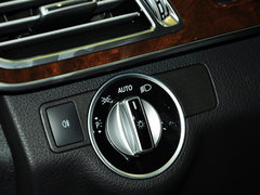 2014款 E260L 1.8T 自动 豪华型