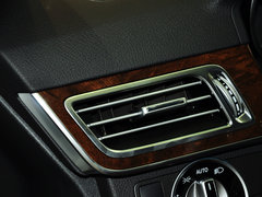 2014款 E260L 1.8T 自动 豪华型