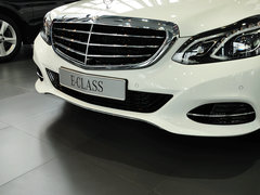 2014款 E260L 1.8T 自动 豪华型