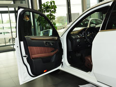 2014款 E260L 1.8T 自动 豪华型