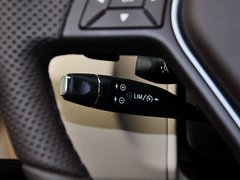2014款 改款E260L 1.8T 自动 运动型
