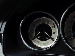 2014款 改款E260L 1.8T 自动 运动型