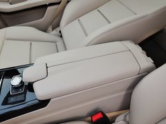 2014款 改款E260L 1.8T 自动 运动型
