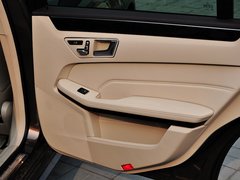 2014款 改款E260L 1.8T 自动 运动型