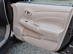2014款 1.5XE 手动 精英版