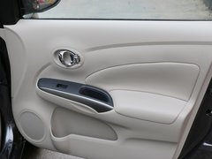 2014款 1.5XV CVT 尊贵版