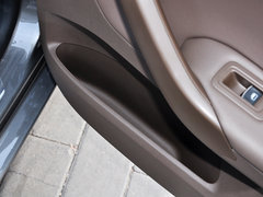 2014款 1.6L 手动 舒适型