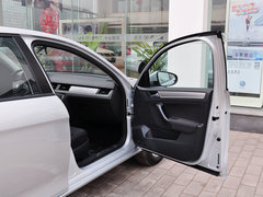 2014款 1.6L 自动 时尚型