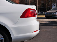 2014款 1.6L 自动 舒适型
