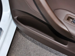 2014款 1.6L 自动 舒适型