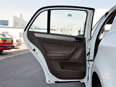 2014款 1.6L 自动 舒适型