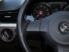 2014款 1.6L 自动 舒适型