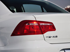2014款 1.6L 自动 舒适型