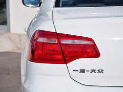 2014款 1.6L 自动 舒适型
