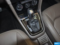 2014款 1.6L 自动 舒适型