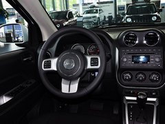 2014款 改款 2.4L 自动 四驱舒适版 5座