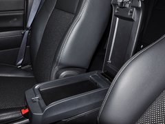 2014款 改款 2.4L 自动 四驱舒适版 5座