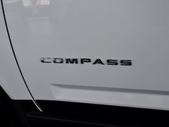 2014款 改款 2.4L 自动 四驱舒适版 5座