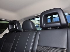 2014款 改款 2.4L 自动 四驱舒适版 5座